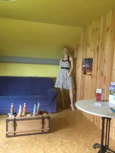 Chambres Chez L'Habitant Couvin Εξωτερικό φωτογραφία