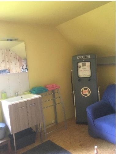 Chambres Chez L'Habitant Couvin Εξωτερικό φωτογραφία